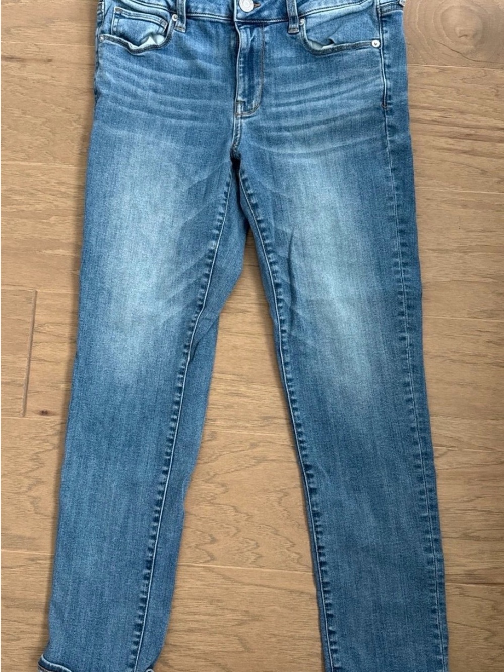 American Eagle low rise cropped skinny jeans - 10 short